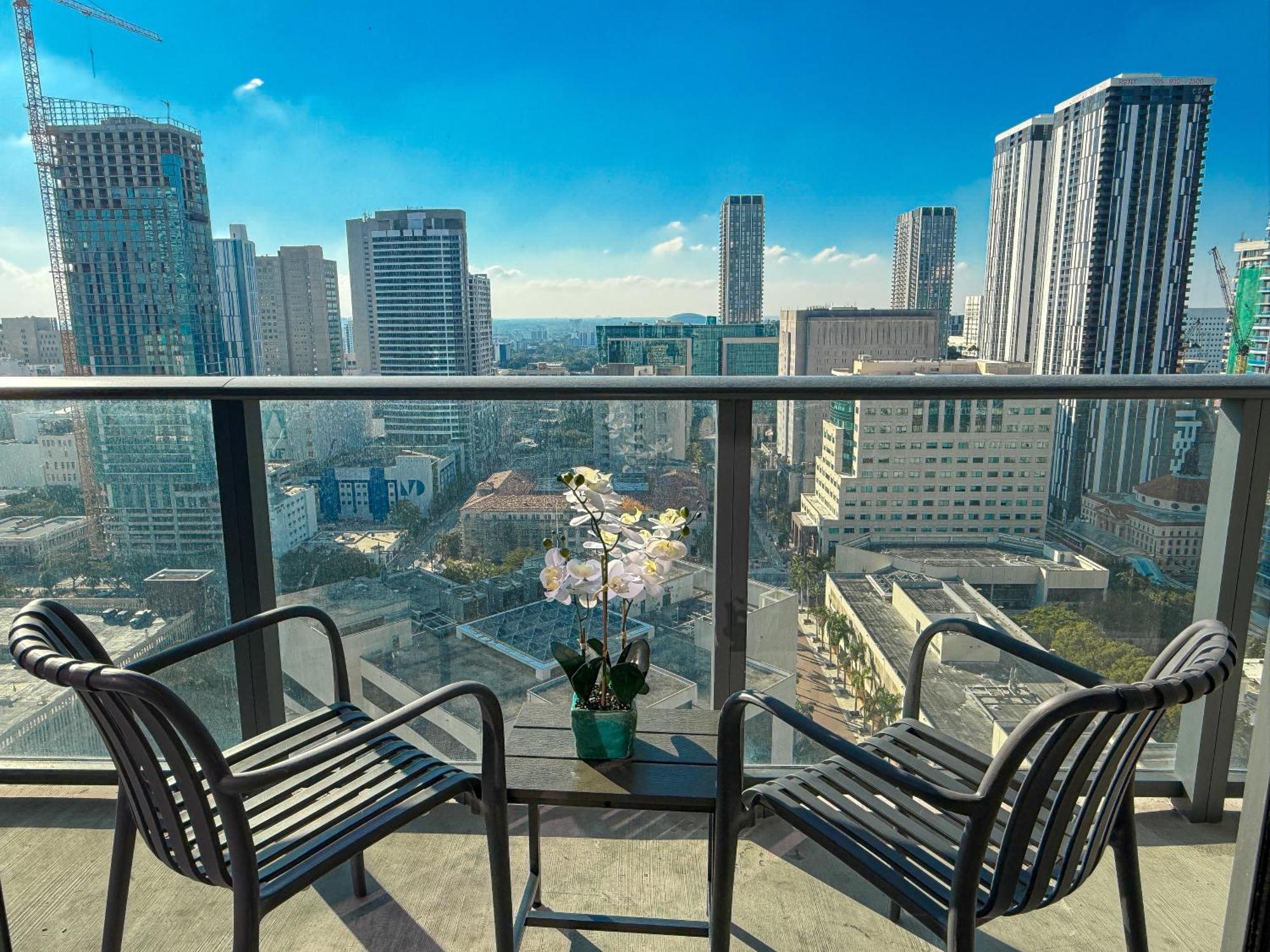 マイアミLuxury Loft - Free Parking - Ocean View - Brickell Downtownアパートメント エクステリア 写真