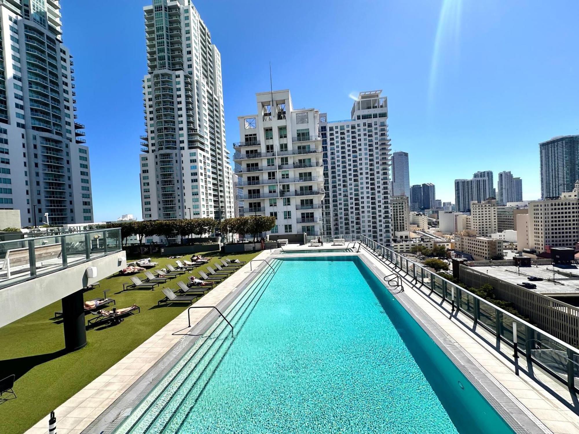 マイアミLuxury Loft - Free Parking - Ocean View - Brickell Downtownアパートメント エクステリア 写真