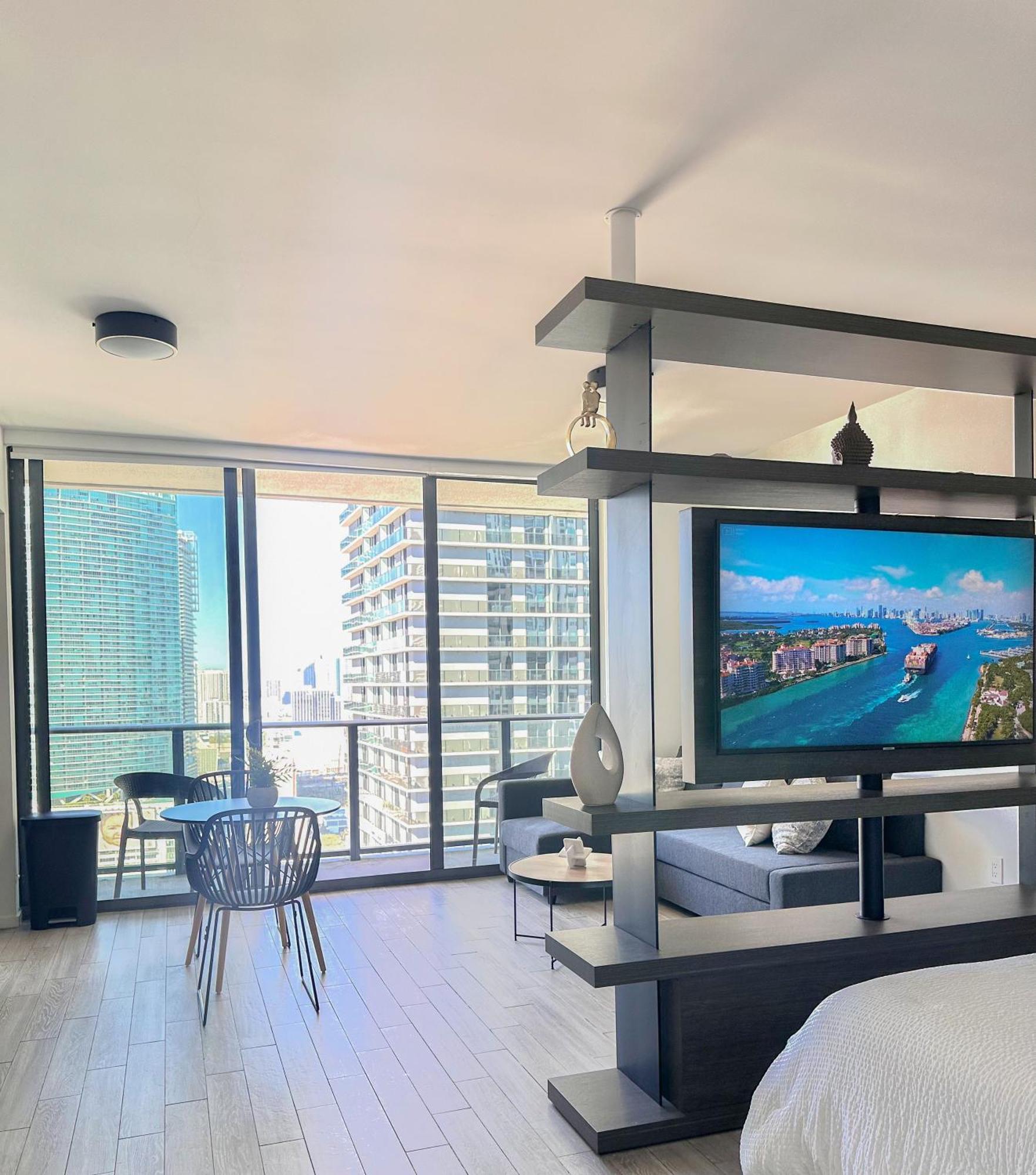 マイアミLuxury Loft - Free Parking - Ocean View - Brickell Downtownアパートメント エクステリア 写真