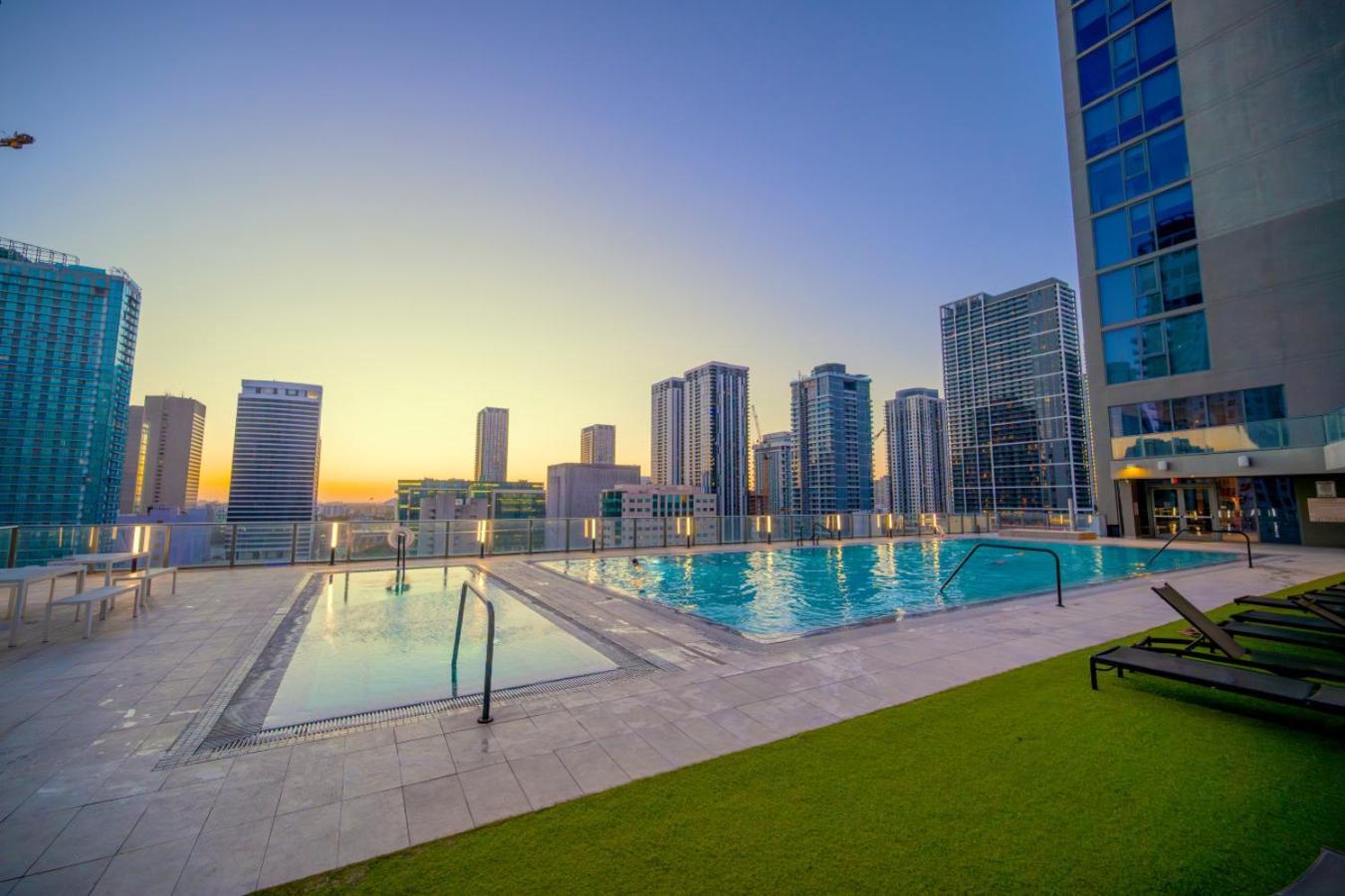 マイアミLuxury Loft - Free Parking - Ocean View - Brickell Downtownアパートメント エクステリア 写真