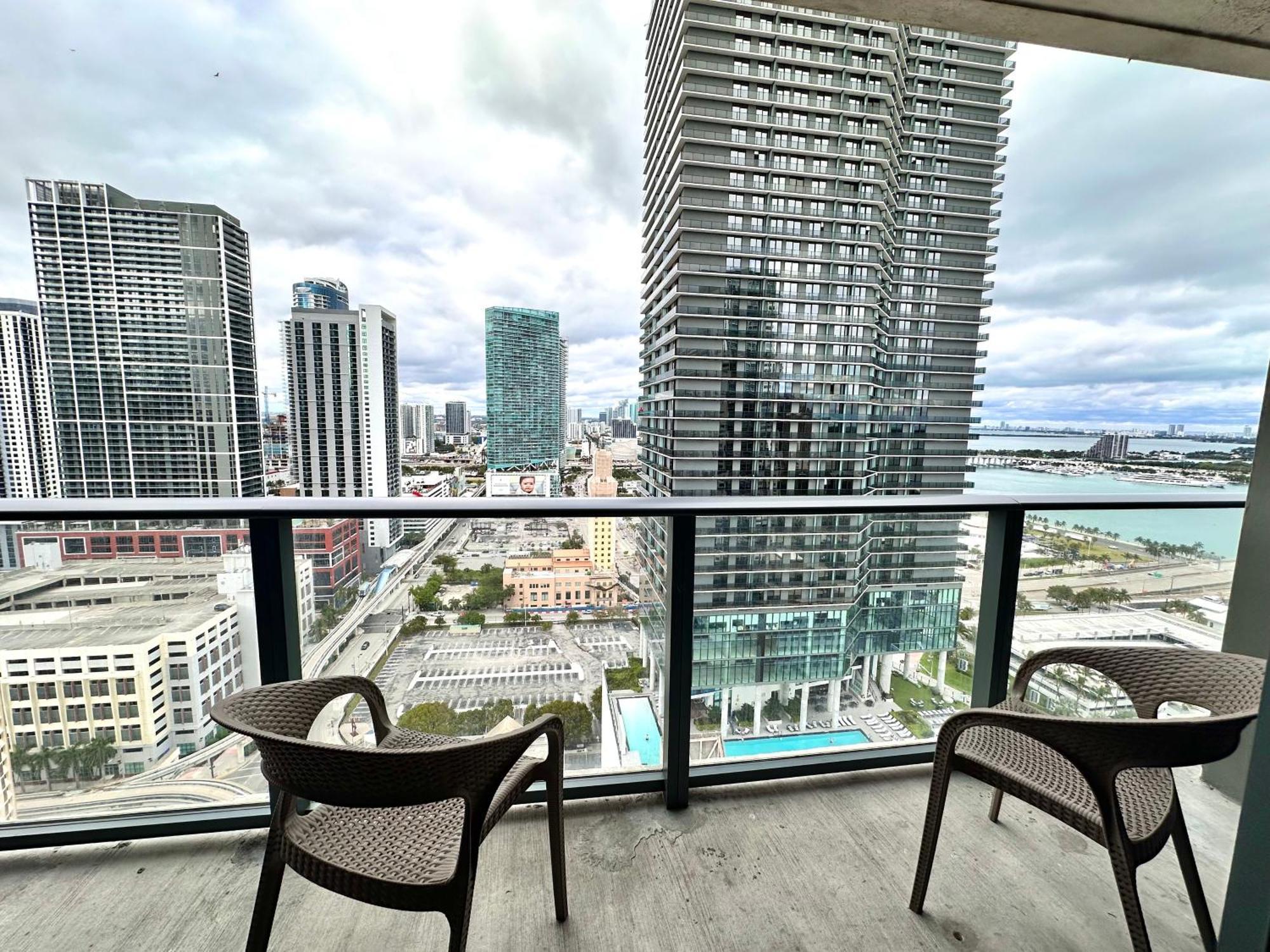 マイアミLuxury Loft - Free Parking - Ocean View - Brickell Downtownアパートメント 部屋 写真